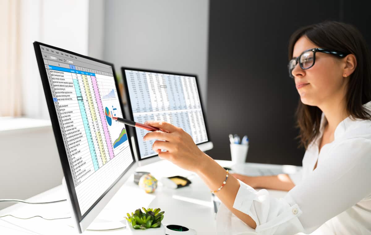 Monitoring and Reporting SEO ROI